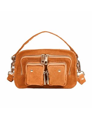 Tan suède handtas met een hoofdvak met rits, twee voorvakjes met rits en een afneembare band. Metallic hardware accenten.