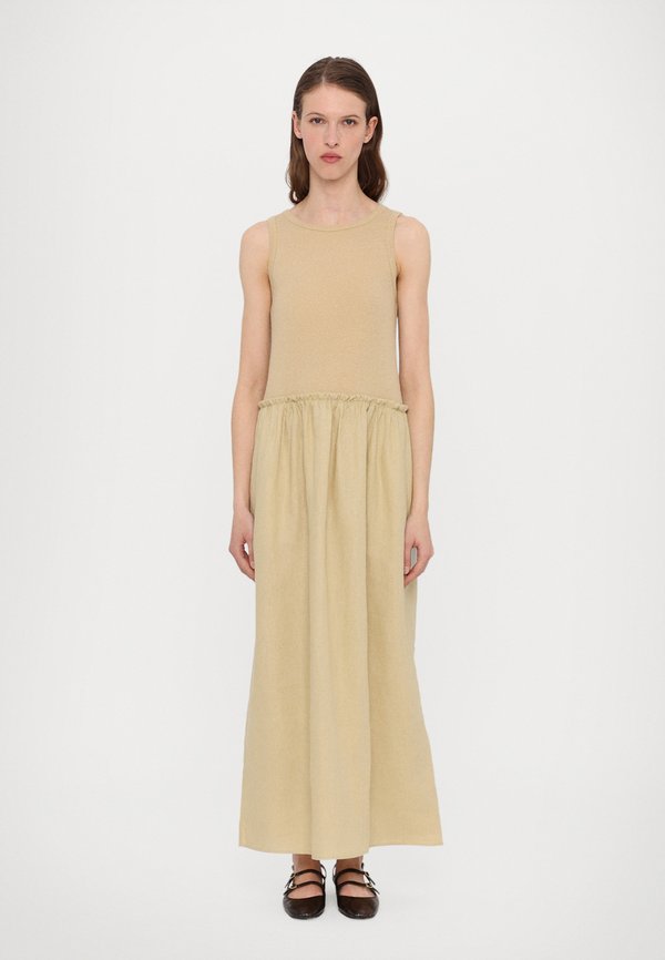 MELLE - Day dress - cognac