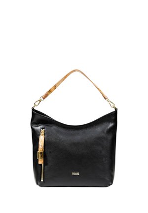 Borsa a tracolla in pelle nera con finitura texturizzata, forma curvata e tracolla in sughero. Presenta una zip dorata e un logo sul davanti.
