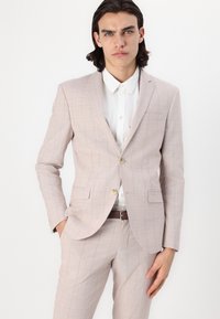 Isaac Dewhirst NOTCH SUIT SLIM - Κοστούμι - muted pink check