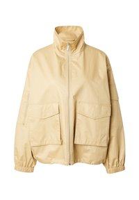 Hellgelbe Jacke mit hohem Kragen, Reißverschluss und zwei großen Fronttaschen. Verfügt über elastische Bündchen und ein lockeres Design.