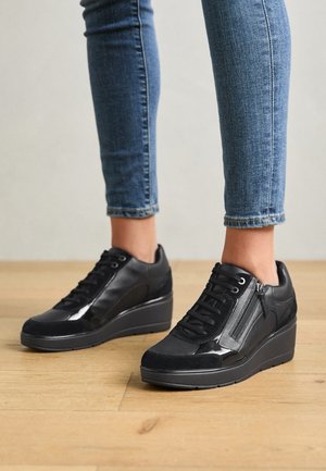 ILDE - Sneakers basse - black