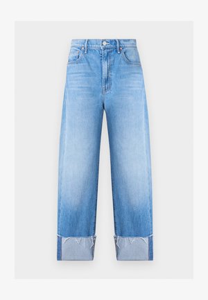 Hele sinised kõrge vöökohaga sirgete jalgadega teksad rullitud mansettide ja kulunud servadega, ees nööpide ja taskutega, valgel taustal.