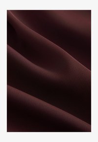 Non sélectionné, burgundy red