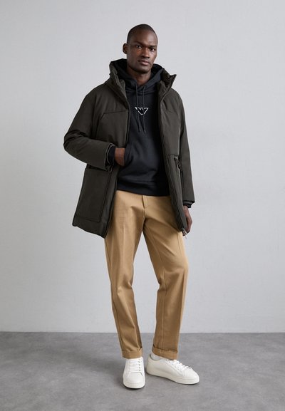 Emporio Armani FELPA - Felpa con cappuccio - black