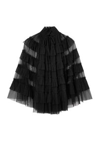 Cappa in tulle nero con colletto alto, caratterizzata da volant a strati e una chiusura con nastrino al collo. Texture morbida e design leggero.
