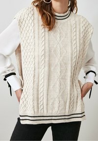 Trendyol Sweter