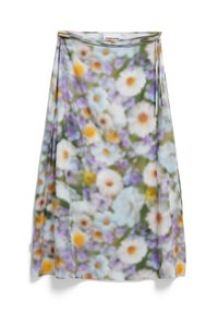 Bloemenrok van een doorschijnende, lichtgewicht stof met een mix van kleurrijke bloemen in tinten blauw, paars, geel en witte patronen.