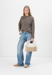 ONLY ONLHAZEL - Vesta - brown lentil