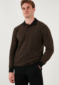 Buratti REGULAR FIT - Svetrík - camel