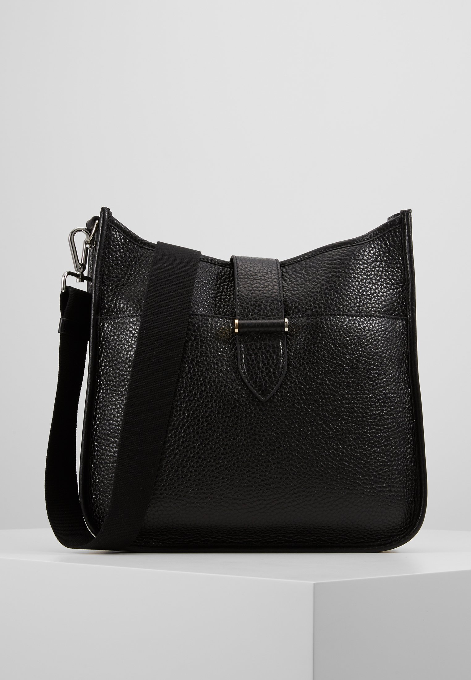 Decadent Copenhagen GABRIELLE CROSS OVER Skulderveske GABRIELLE CROSS OVER BLACK