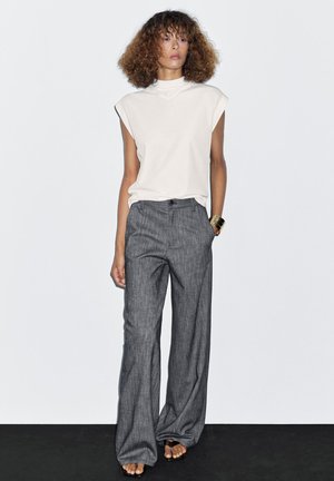 Massimo Dutti MID-RISE WIDE-LEG - Trousers - dark blue