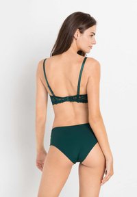 bonprix MODISCHE DRAPIERUNG - Bikini pezzo sotto - green