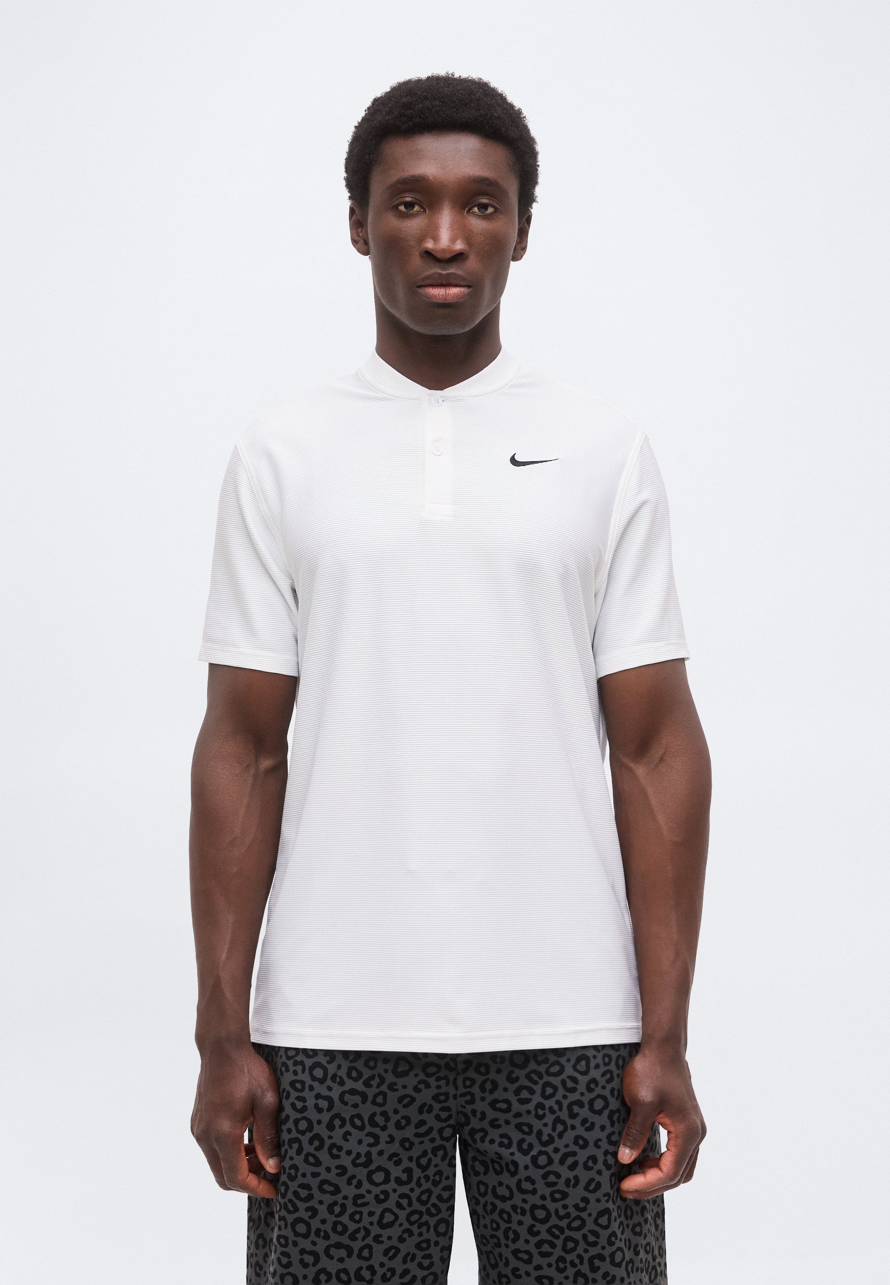 Nike Golf VICTORY BLADE - Polo shirt - white/black/white - Zalando.ie
