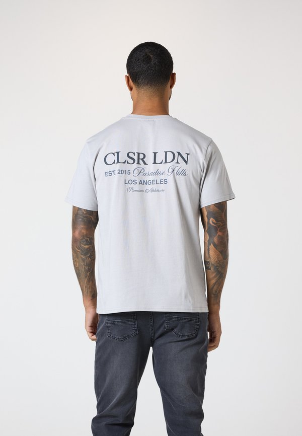 STACKED PARADISE HILLS TEXT TEE - T-Shirt print