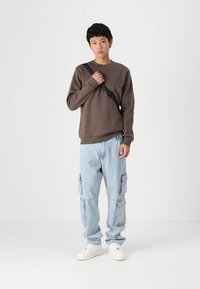 Only & Sons CERES LIFE CREW NECK - Sweatshirt - major brown