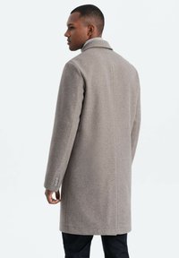 Ombre Klassinen takki - light brown