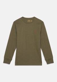 Niewybrane, cruise olive