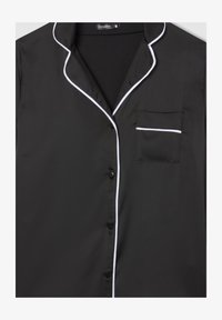 Non selezionato, nero