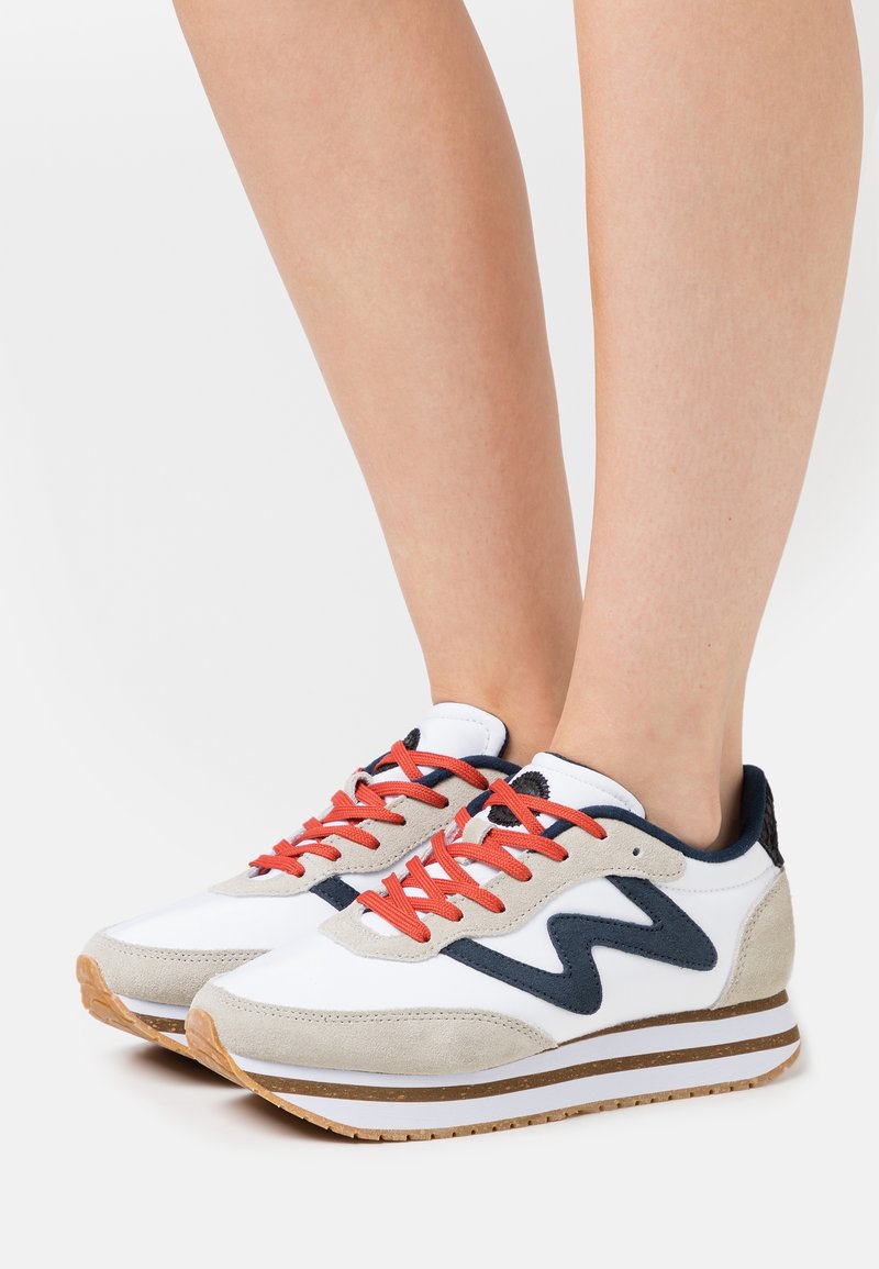 Woden Tenisky - white