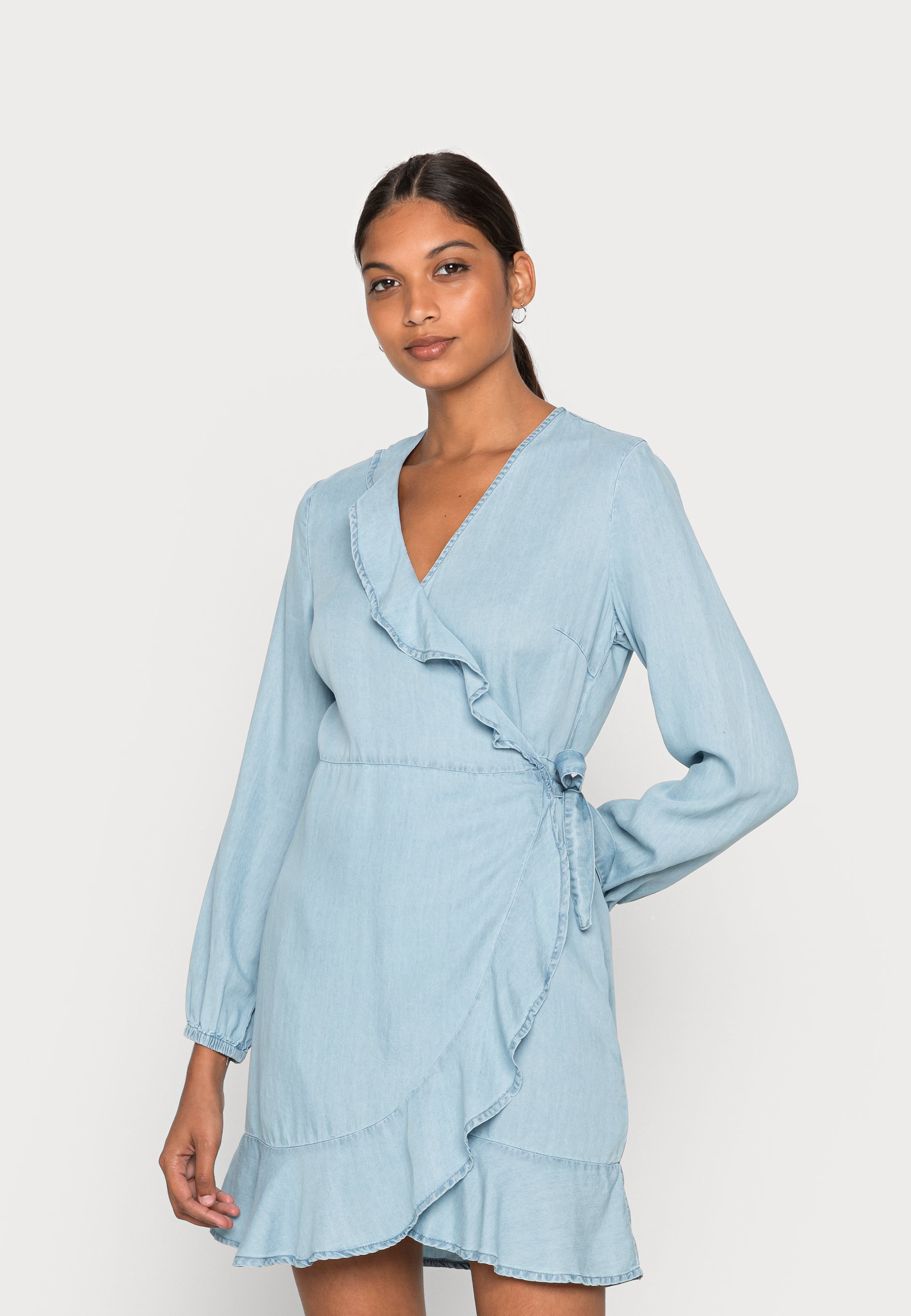 ONLY ONLPEMA CARLI WRAP DRESS - Denim 