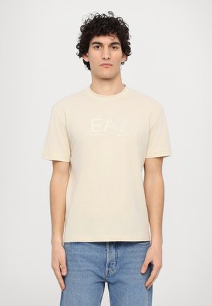 - T-shirt z nadrukiem