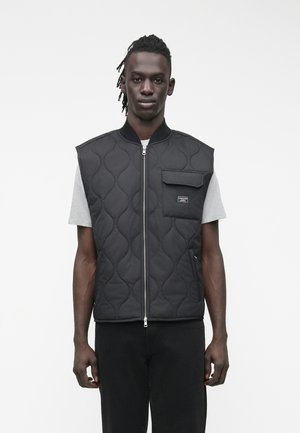 QUILTED PUFFER VEST - Γιλέκο - jet black