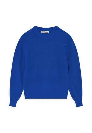 Kék kötött pulóver, kerek nyakkivágással, hosszú ujjal, bordázott mandzsettával és hem. A textúra szoros mintázattal van szőve.