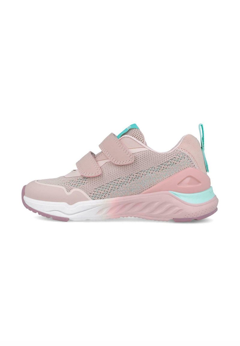 Zapatillas deportivas de malla en rosa claro con dos correas de Velcro. Presentan un diseño texturizado, una media suela blanca y acentos en aqua en el talón.
