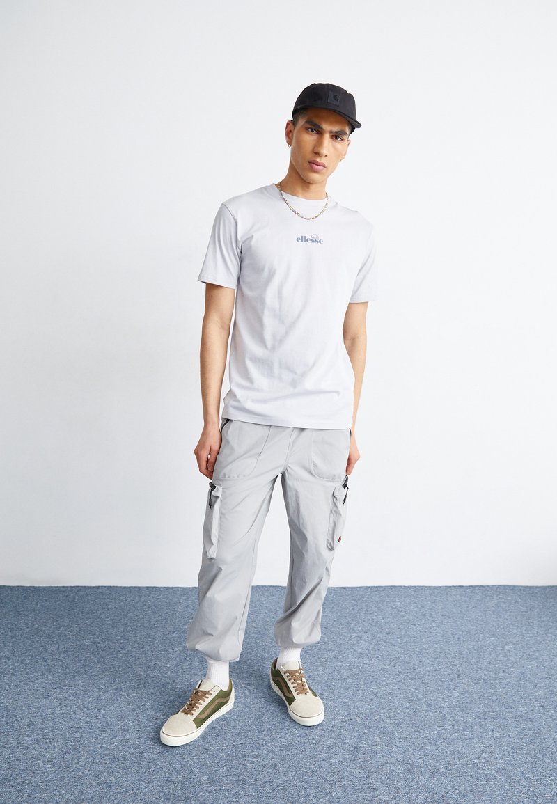 Ellesse - OLLIO TEE - T-paita - grey, Suurenna