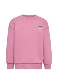 Różowy sweatshirt z okrągłym dekoltem, z prążkowanymi mankietami i dołem, z małym haftowanym logo pszczoły na lewej piersi. Miękka tekstura.