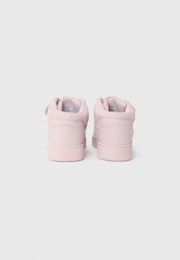 Champion RD18 UNISEX - Chaussures de basket - light pink