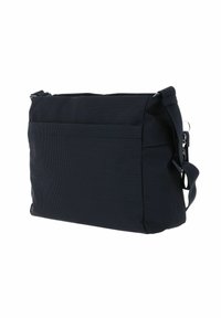 Borsa a tracolla nera in tessuto, con forma strutturata, dotata di una tasca frontale, tracolla regolabile e un motivo testurizzato discreto.
