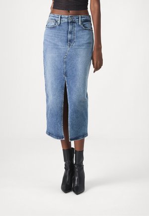 Good American SLIT FRONT MIDI - Jupe en jean - light blue denim