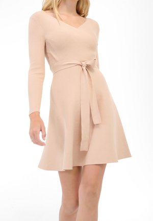 Strikkjoler - mottled beige