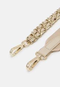 Steve Madden BMAXIMA - Cross body bag - blush multi