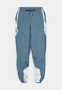KIDSUPER MANCHESTER CITY FC TRAVEL PANT - Športne kratke hlače - gray skies/frosted dew