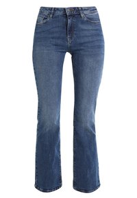 Pantalones vaqueros de denim azul con una cintura alta, piernas acampanadas y un diseño clásico de cinco bolsillos. Presentan costuras en contraste y una cremallera con un cierre de botón.