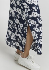 ICHI Maxikjol - dark blue