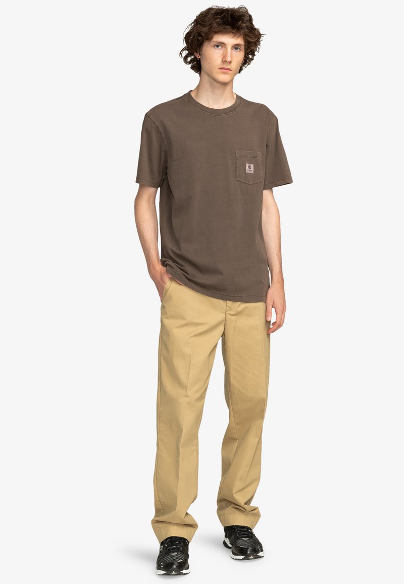 Element Chino kaki Element Chino kaki