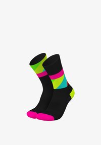 Ausgewählt, black pink canary