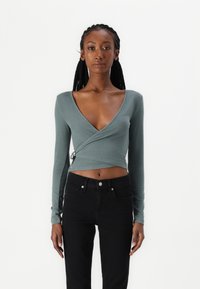 Even&Odd Pikkade varrukatega topp - dark green