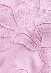 Tops - pink