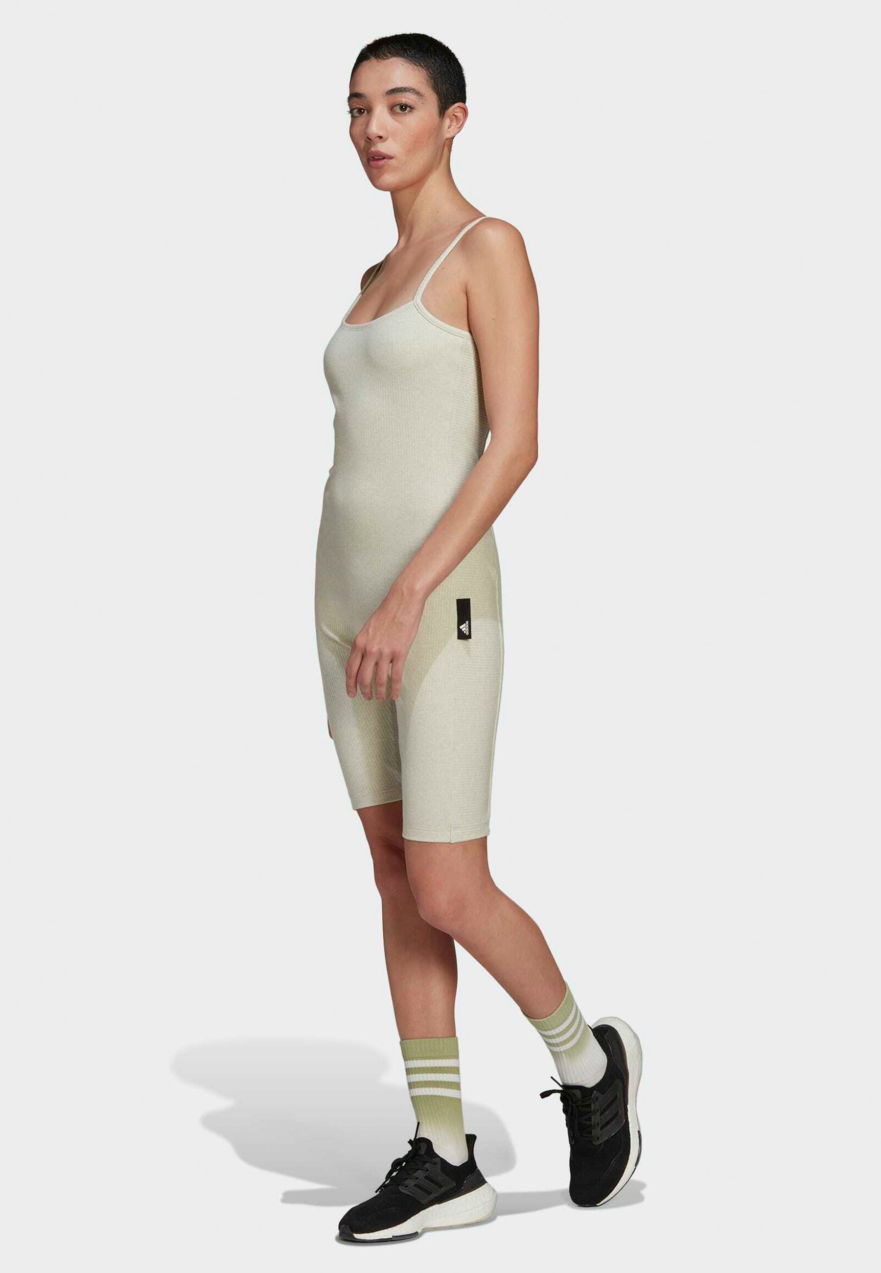 zalando tuta sportiva