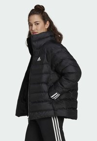 adidas Performance ITAVIC 3S MIDWEIGHT - Chaqueta de invierno - black