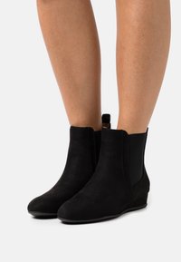 Anna Field Wide Fit Bottines compensées - black