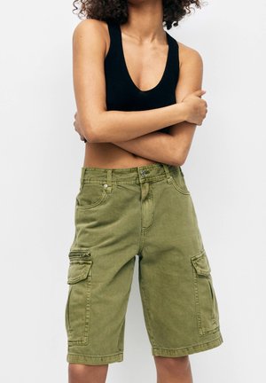 Short - khaki