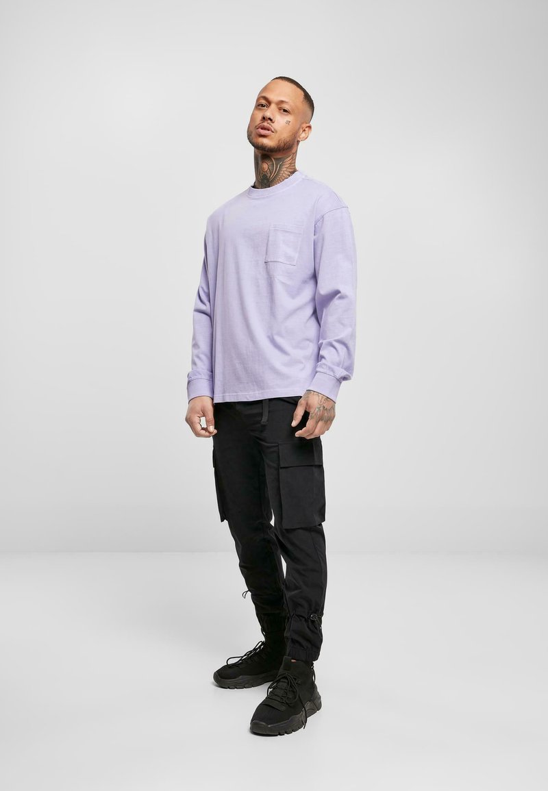 Urban Classics - PIGMENT DYED POCKET LONGSLEEVE - Maglietta a manica lunga - lavender, Ingrandire