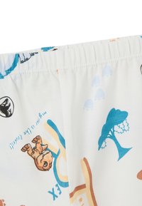 Tela blanca con estampados coloridos de árboles, dinosaurios y conchas, con una cinturilla elástica y dibujos divertidos.