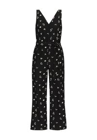 Mono negro con escote en V, diseño de pierna ancha y cintura ceñida con cinturón. Tiene una tela texturizada con un patrón abstracto blanco en toda la prenda.